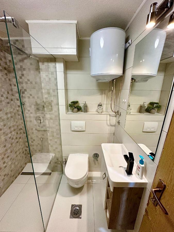 Apartment Bloom House